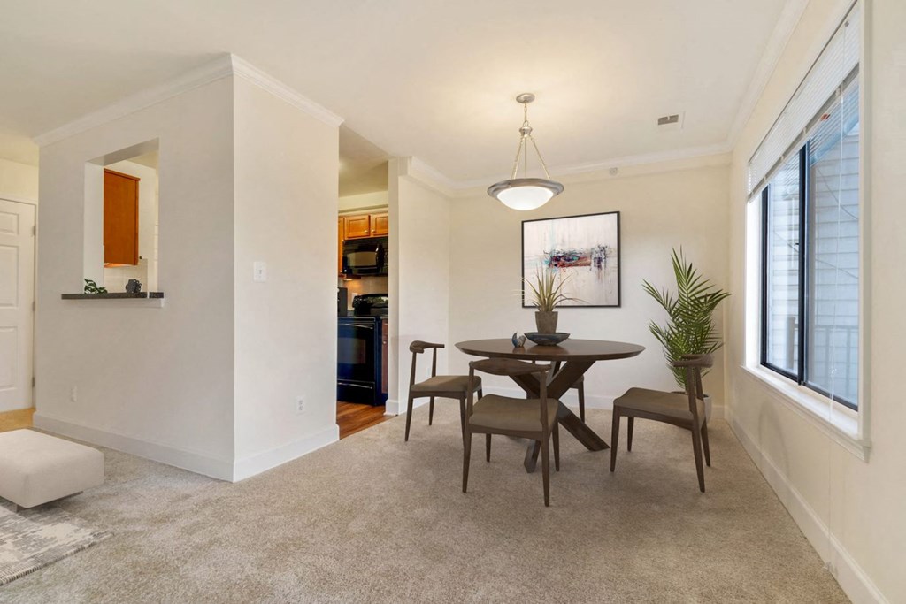 Dining Room at Elme Bethesda, Bethesda Maryland