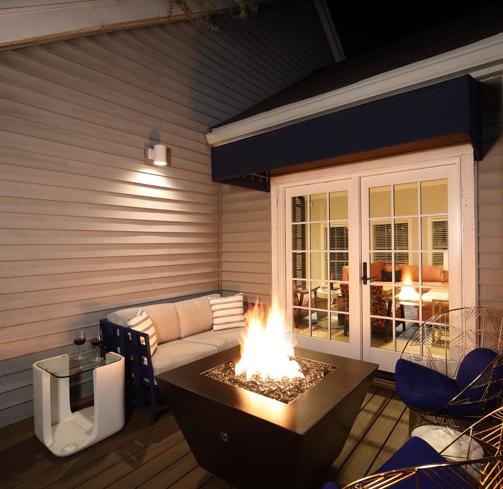 Alexandria Outdoor Sitting Area at Elme Alexandria, Virginia