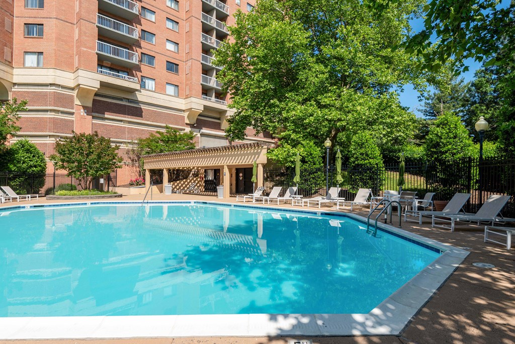 Swimming Pool at Cascade at Landmark, Virginia