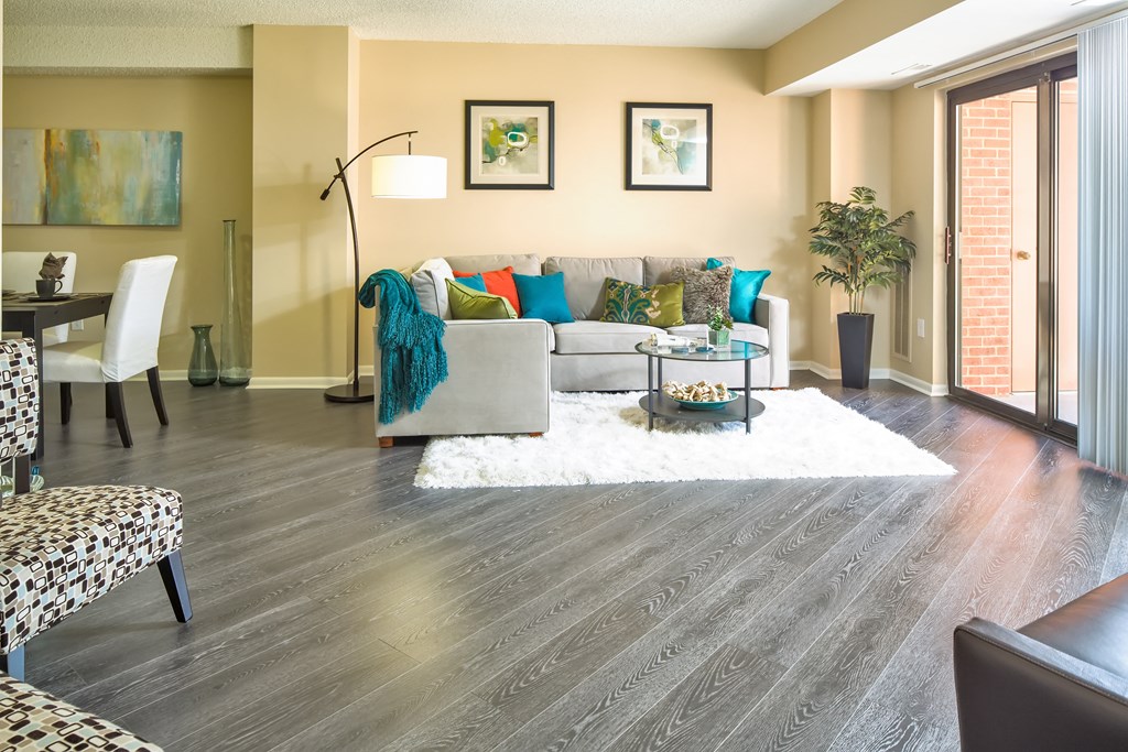 Living Room at Cascade at Landmark, Alexandria, Virginia