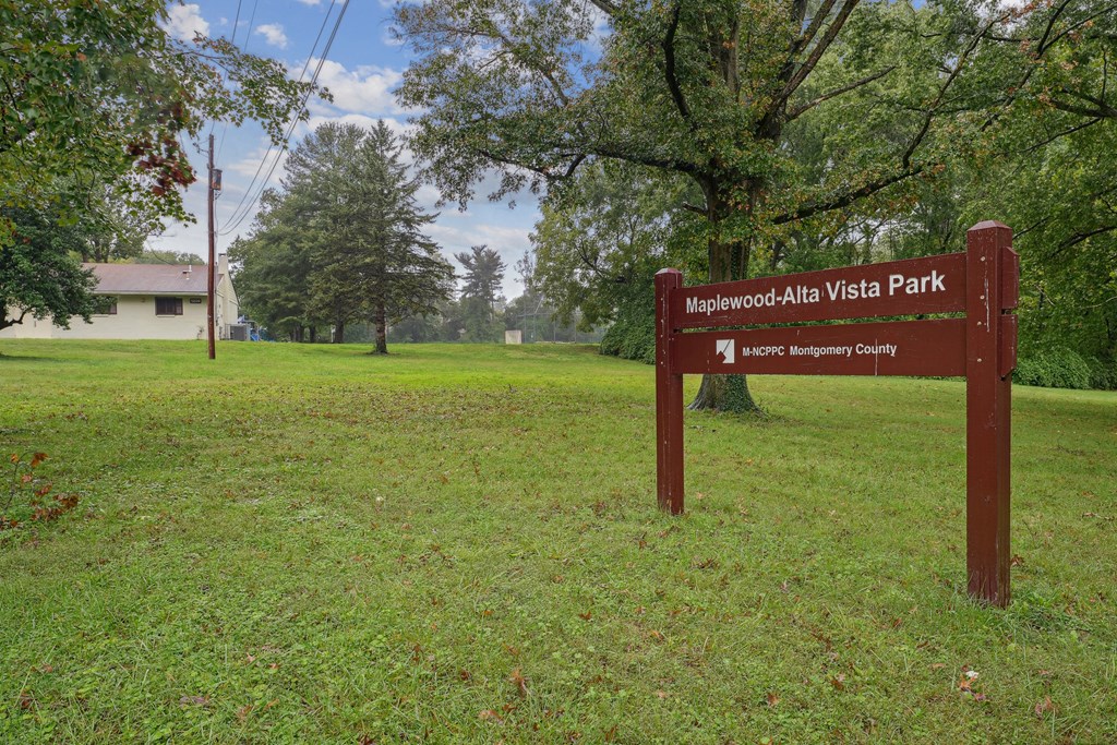 Neighborhood at Elme Bethesda, Bethesda, 20814