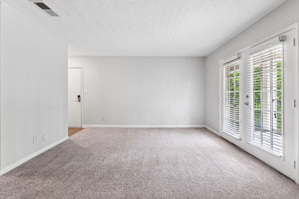 Living area at Elme Sandy Springs Apartments, Atlanta, GA, 30350