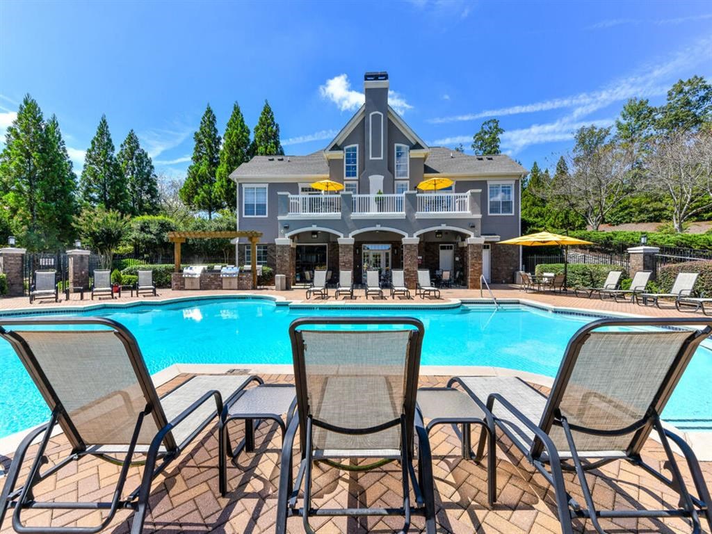 Resort-Style Swimming Pool at Elme Eagles Landing in Stockbridge, GA