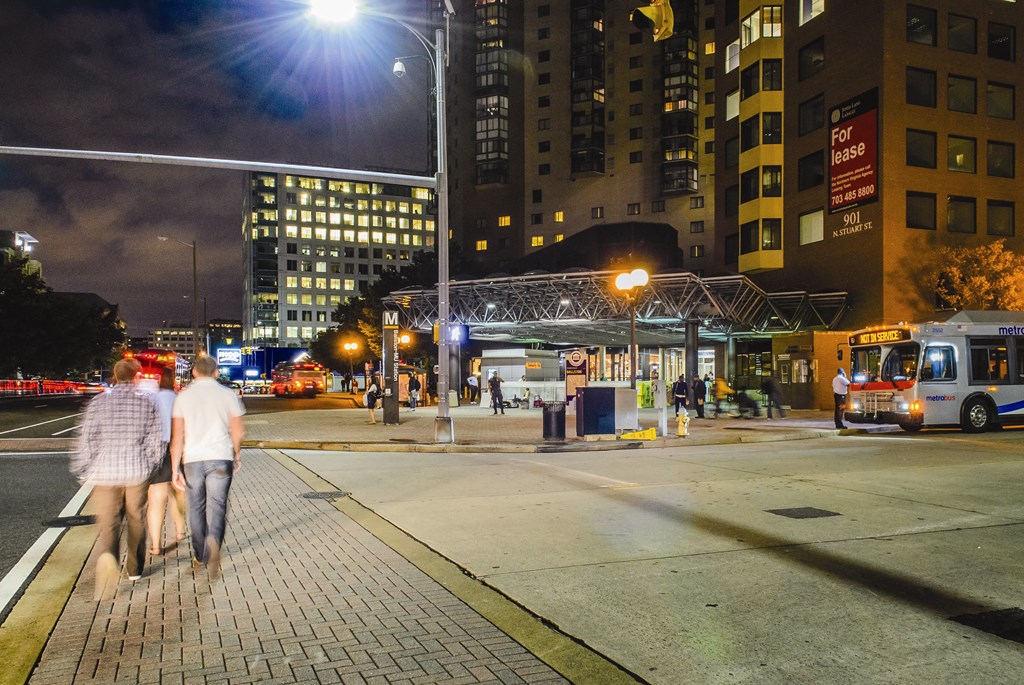 The Maxwell Apartments, 4200 N Carlin Springs Rd, Arlington, VA RentCafe