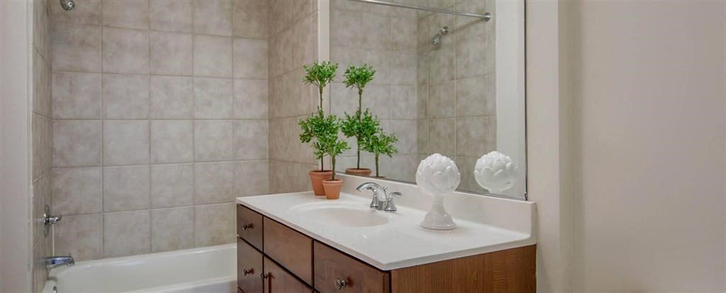 Bennett Park Bathroomat Bennett Park Apartments, Arlington, Virginia