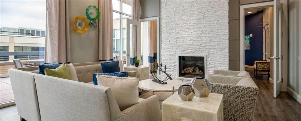 Bennett Park Sitting Area at Bennett Park Apartments, Arlington, VA