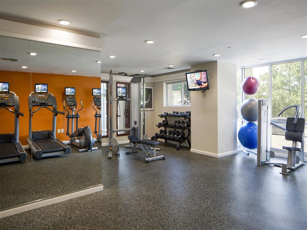 Roosevelt Towers Gym at Roosevelt Towers Apartments, Falls Church, Virginia