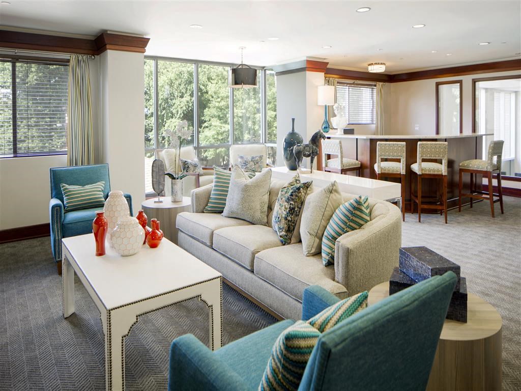 Roosevelt Towers Sitting Area at Roosevelt Towers Apartments, Falls Church, Virginia