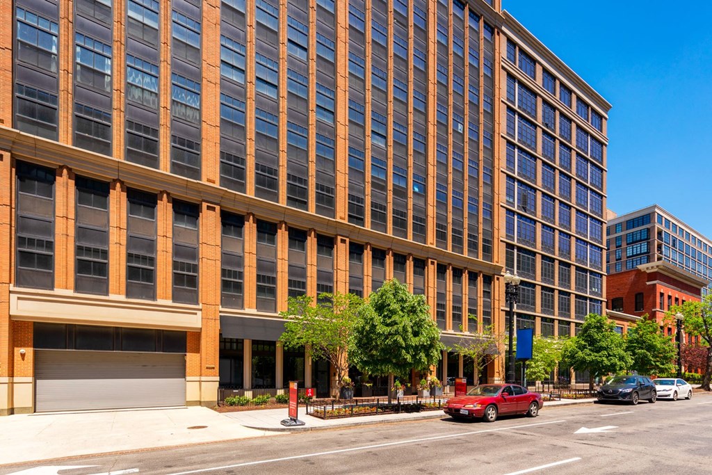 Yale West Exterior area at Yale West, Washington, 20001