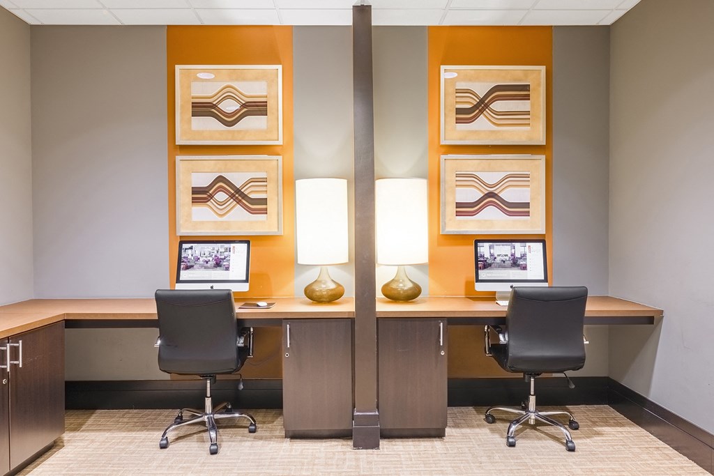 Business Center at The Paramount, Arlington, Virginia
