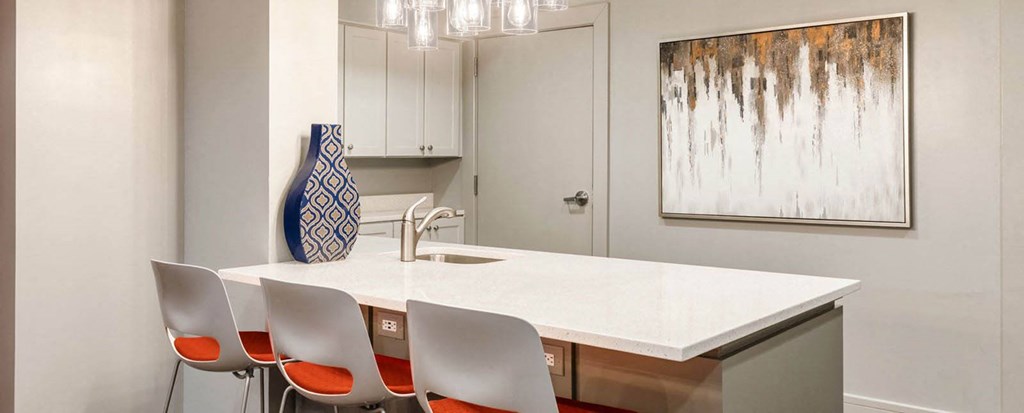 Eat In Kitchen at Park Adams Apartments, Arlington, 22201