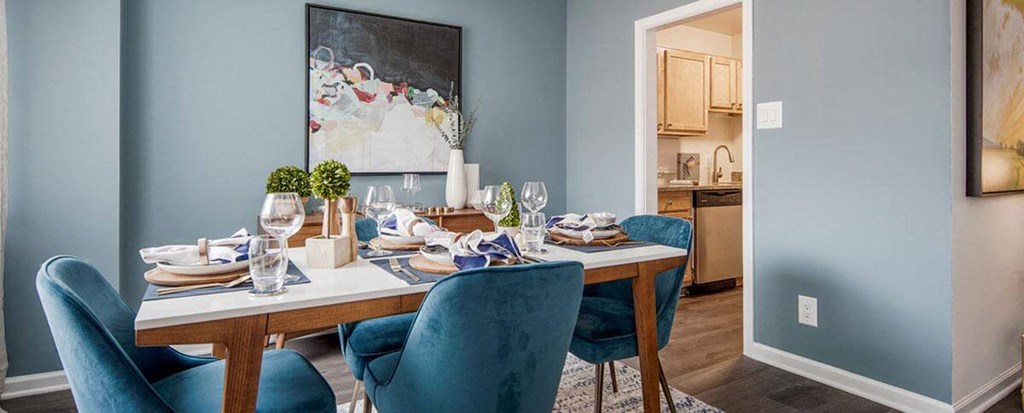 Dining Room at Wellington Apartments, Virginia