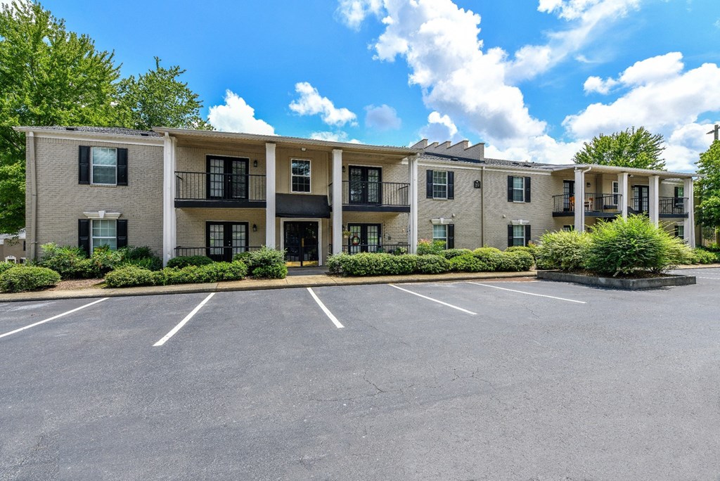 Exterior view at Elme Sandy Springs Apartments, Atlanta, GA