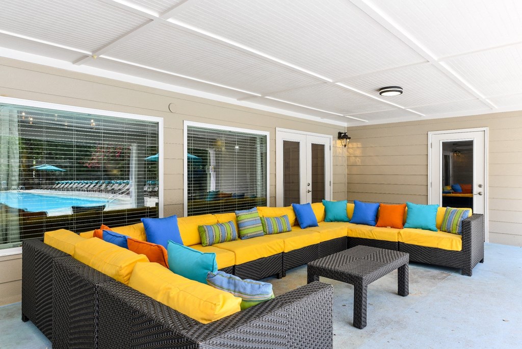 Sitting area at Elme Sandy Springs Apartments, Atlanta, GA