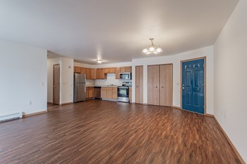 Colonial Place Apartments