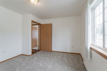 Colonial Place Apartments