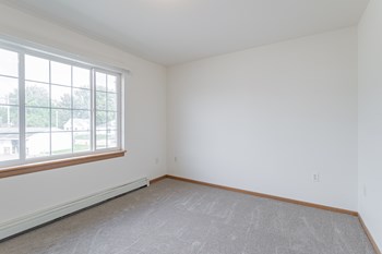 Colonial Place Apartments