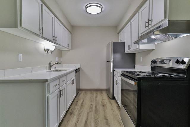 Maplecrest Apartments