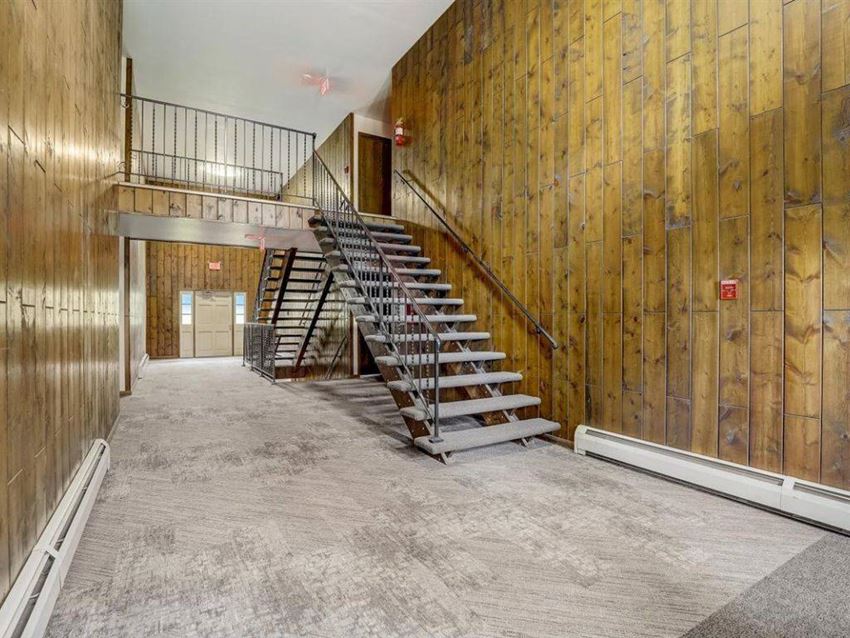 North Shore Manor Apartments