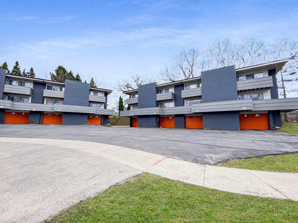 the building in which the apartment is located