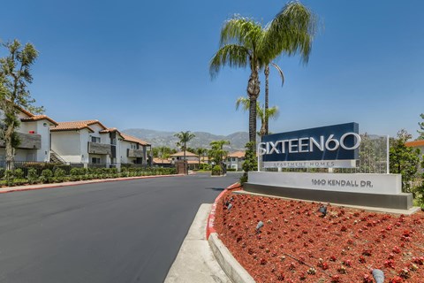 1660 Kendall Drive 2-3 Beds Apartment for Rent