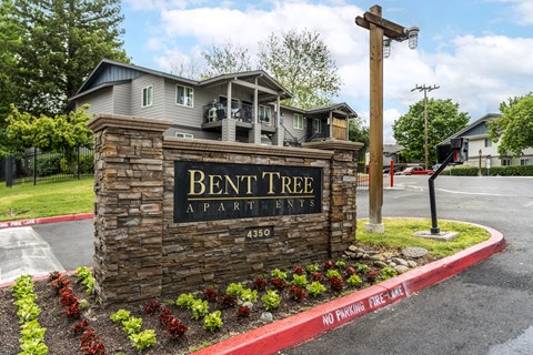 4350 Galbrath Drive 1-2 Beds Apartment for Rent