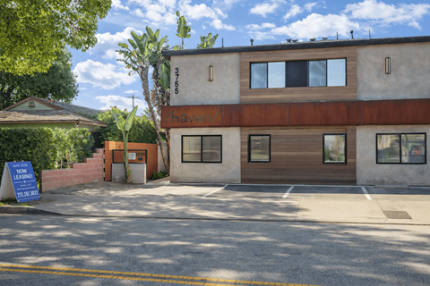 Mid Century Exterior of Haven Mar Vista