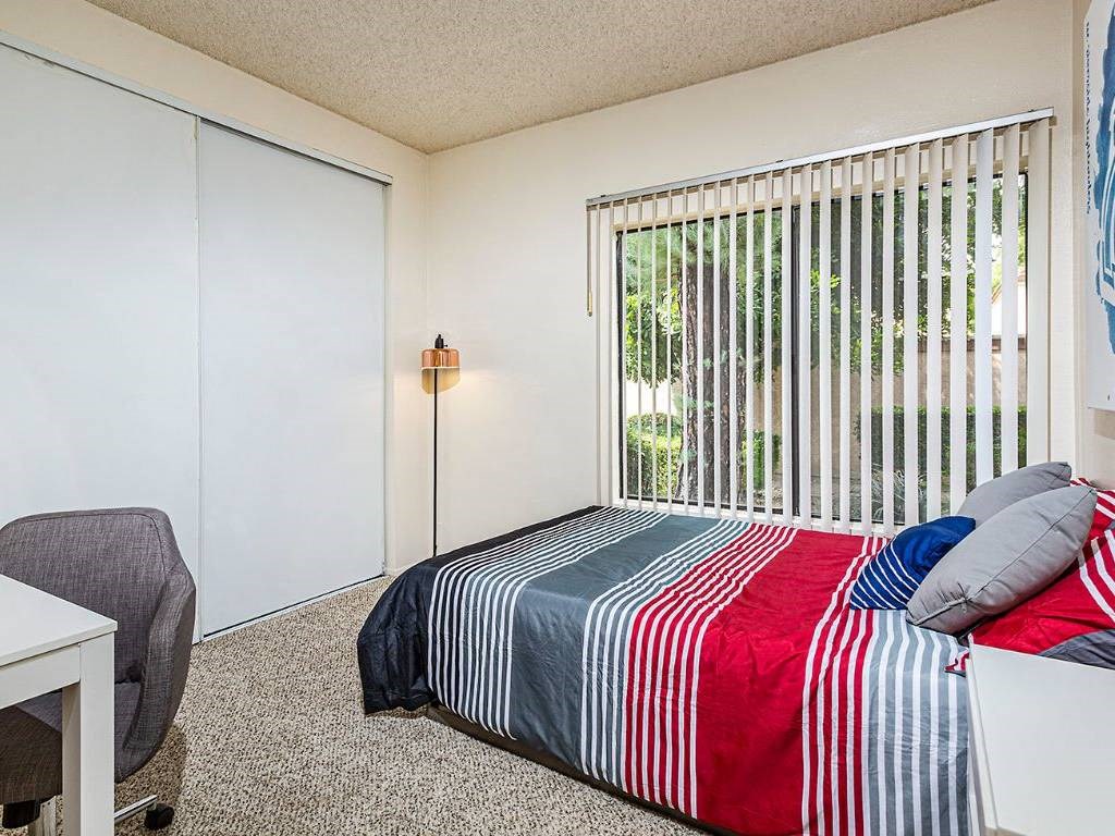 Spacious bedrooms at Summer Meadows, Riverside, California