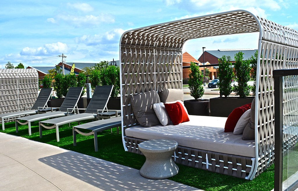 Entry at 5300 Centre, St. Peters, 63376