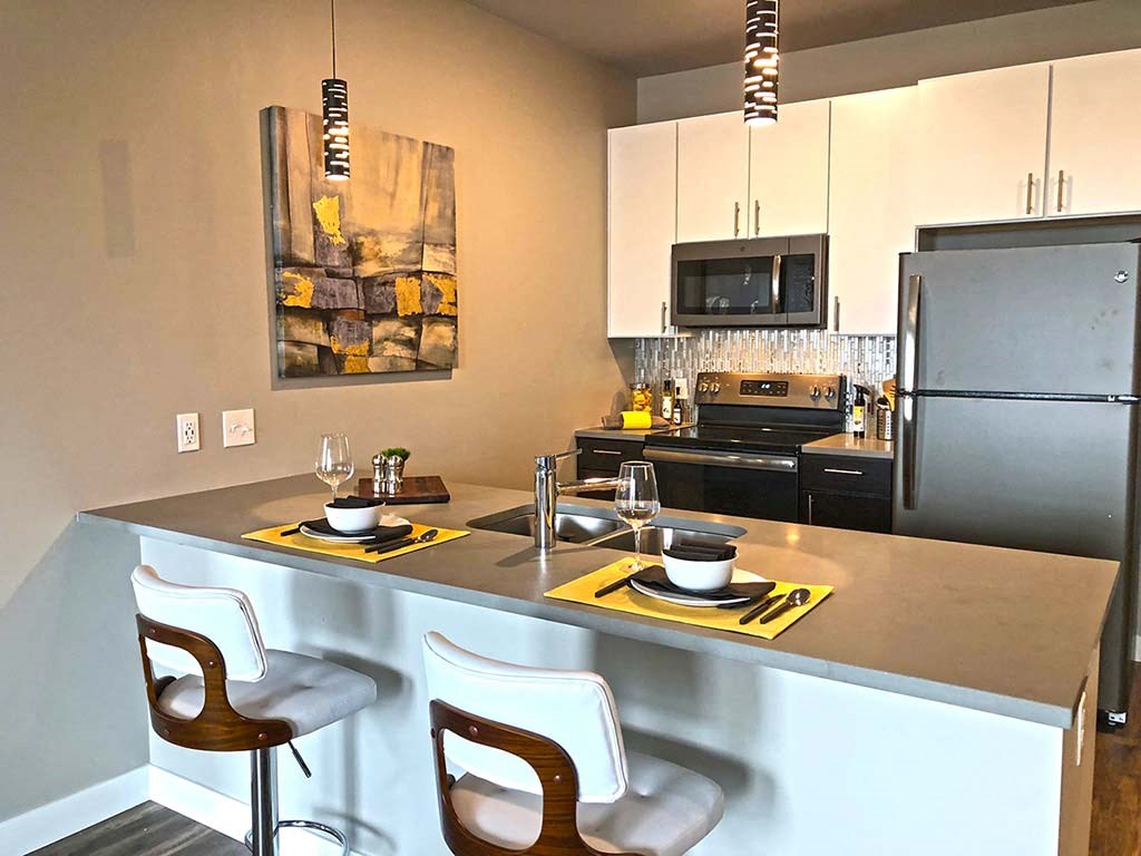 Kitchen breakfast bar at 1400 Russell Apartments, Saint Louis