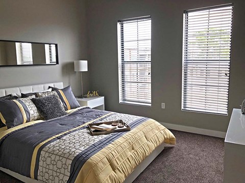 Bedroom at 1400 Russell Apartments, Saint Louis, MO
