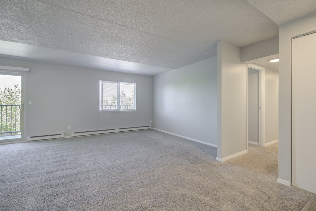 Majestic Bay Living Room