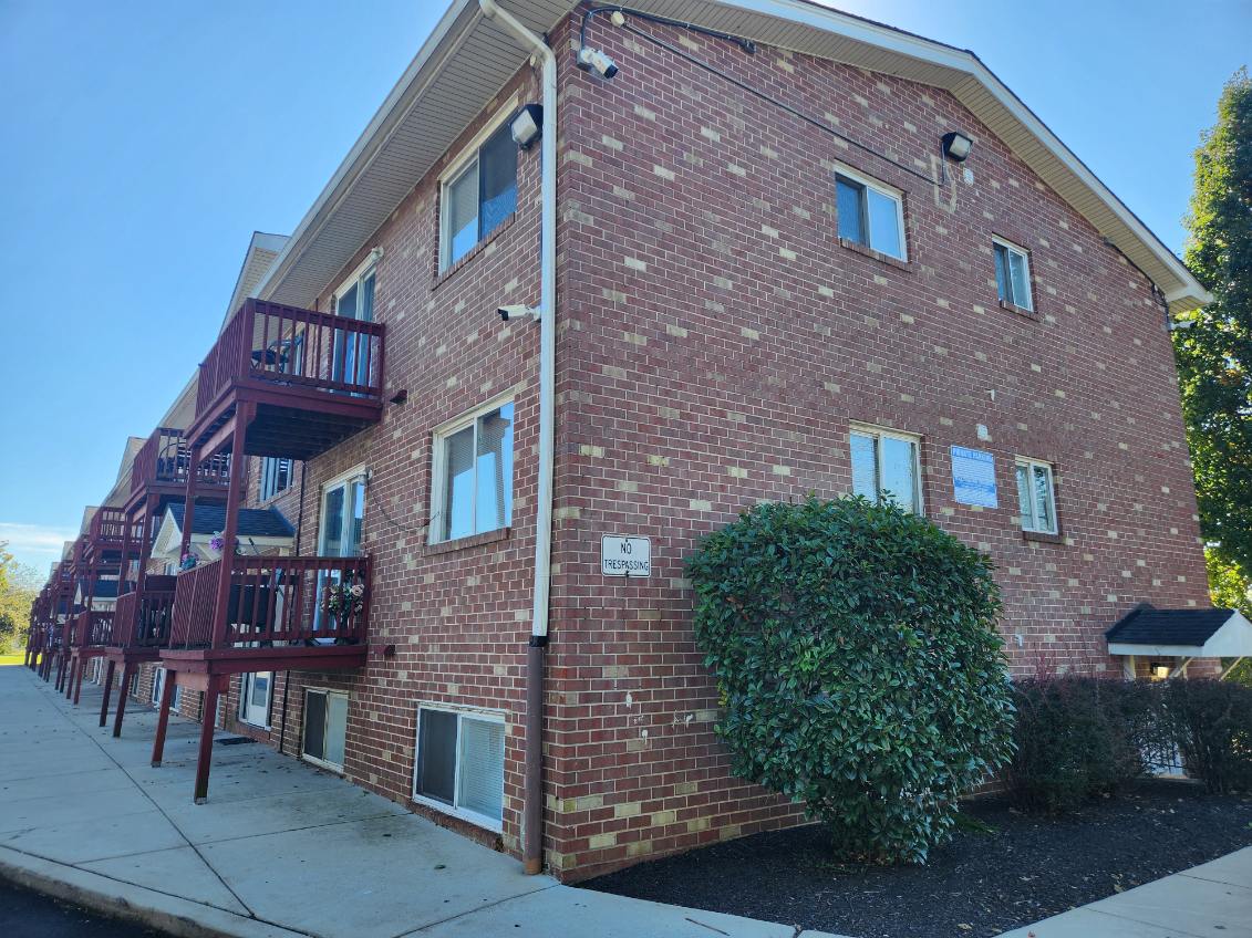 Delvale Garden Apartments