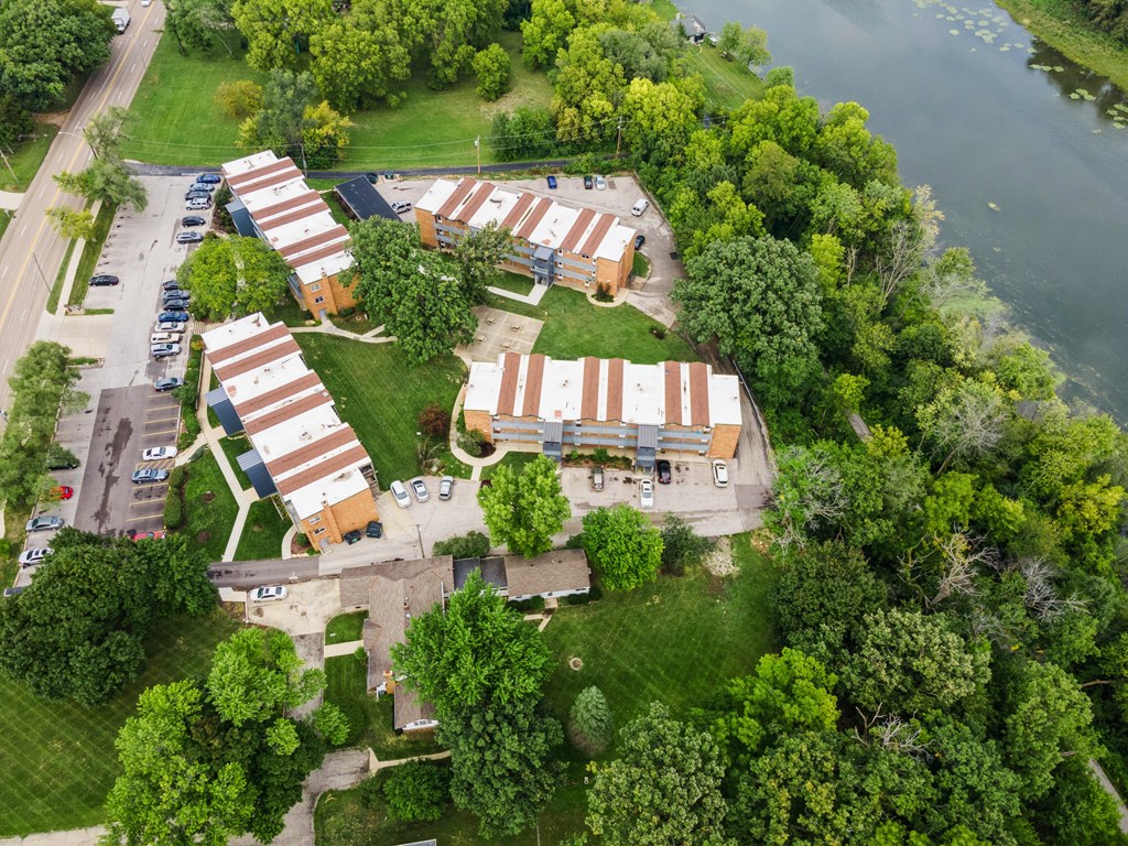 Aerial view of lake at River Oaks, North Aurora, IL