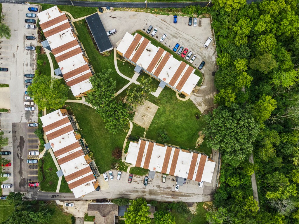 Aerial view of Buildings at River Oaks, North Aurora, Illinois