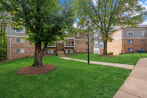 Courtyard view at Briarwood Apartments, Dumfries