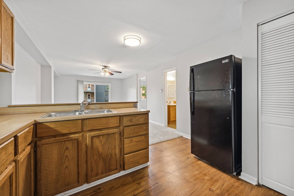 Wooden floor at River Oaks, North Aurora, 60542