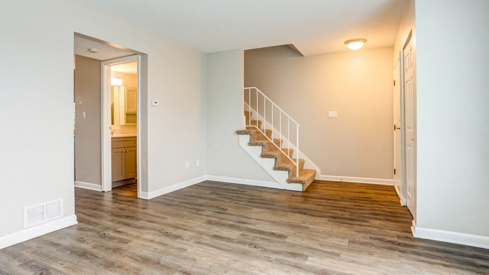 Wooden floor at The View Apartments St Charles, Illinois, 60174