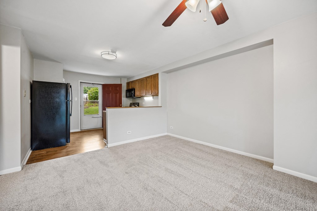 White interior at River Oaks, North Aurora, IL, 60542