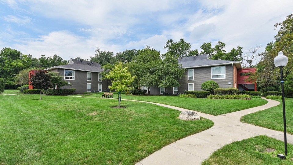Walk path towards apartment at The View Apartments St Charles, St Charles, IL, 60174