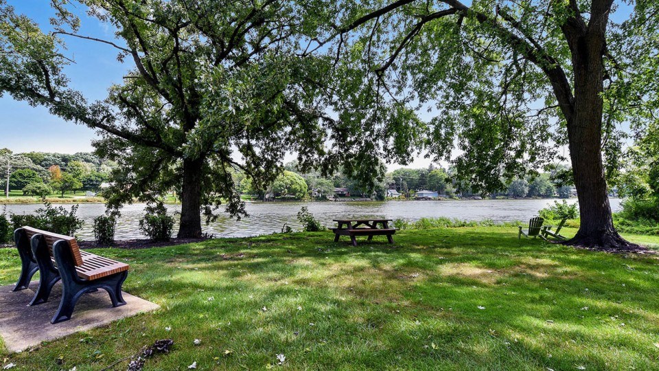 Lake side trees at The View Apartments St Charles, St Charles, 60174