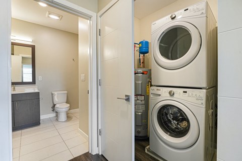 3001 Mcknight East Drive 1-2 Beds Apartment for Rent