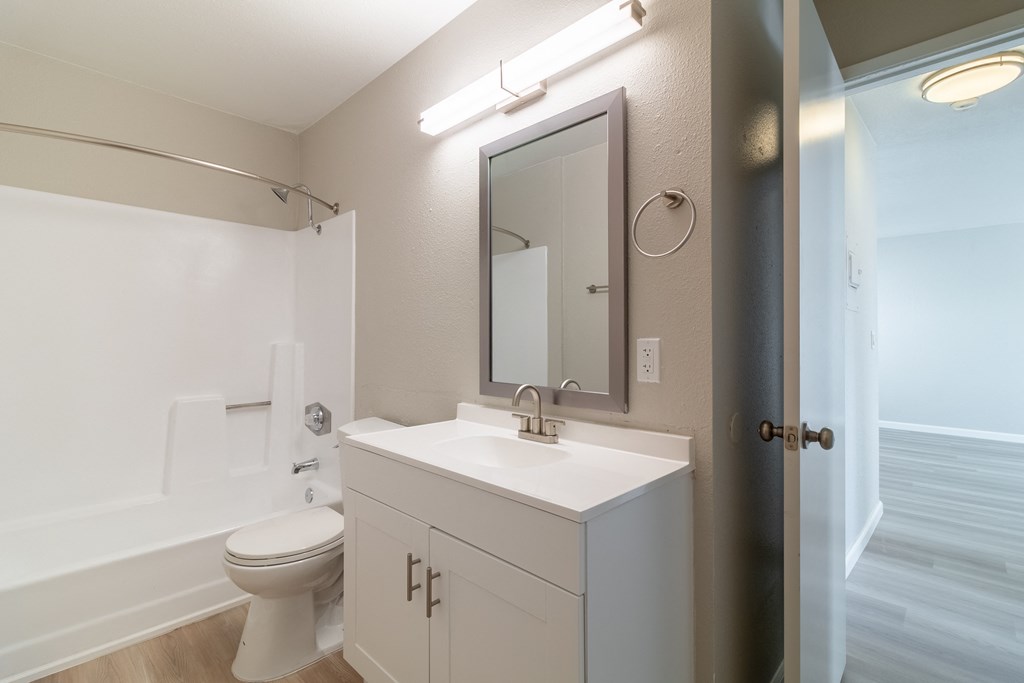 Bathroom with shower and tub at Alturas Paso Robles Apartment Homes, Paso Robles, CA, 93446