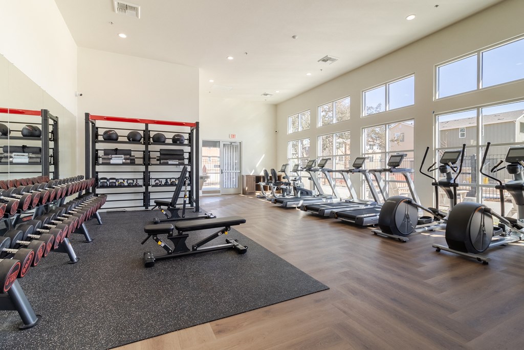 the gym at the preserve at polk apartments ga at Arrive Paso Robles, Paso Robles, 93446