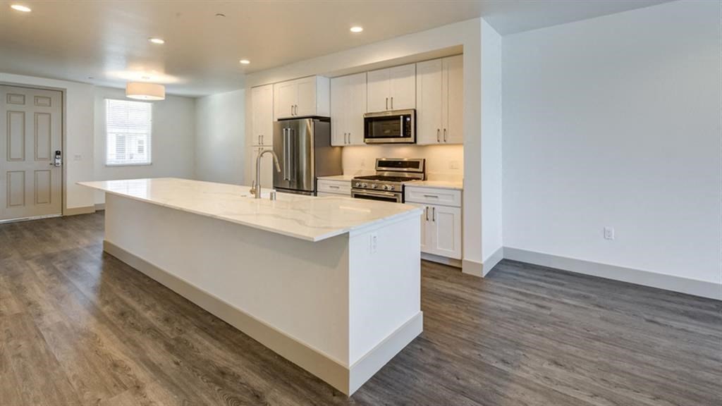Wood Floor Living Room at Arrive Los Carneros II, California, 93117