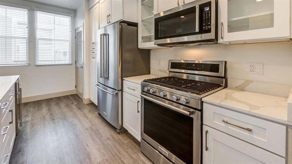 Stainless Steel Appliances Available at Arrive Los Carneros II, California