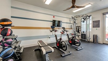 6505 Sea Start Court 1-3 Beds Apartment for Rent - Photo Gallery 6
