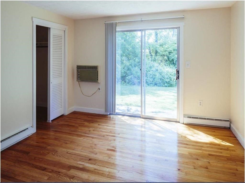 Vacant Living Area at Pinney Brook, Ellington, CT, 06029