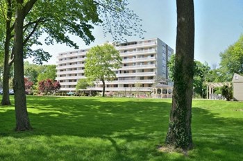 Exterior shot of ReNew Worcester - Photo Gallery 4