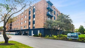 2000 W Illinois Avenue 1-2 Beds Apartment for Rent - Photo Gallery 3